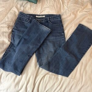 Jones New York Sutton Slimming Straight Leg Blue Jeans Size 4 with 31” Inseam
